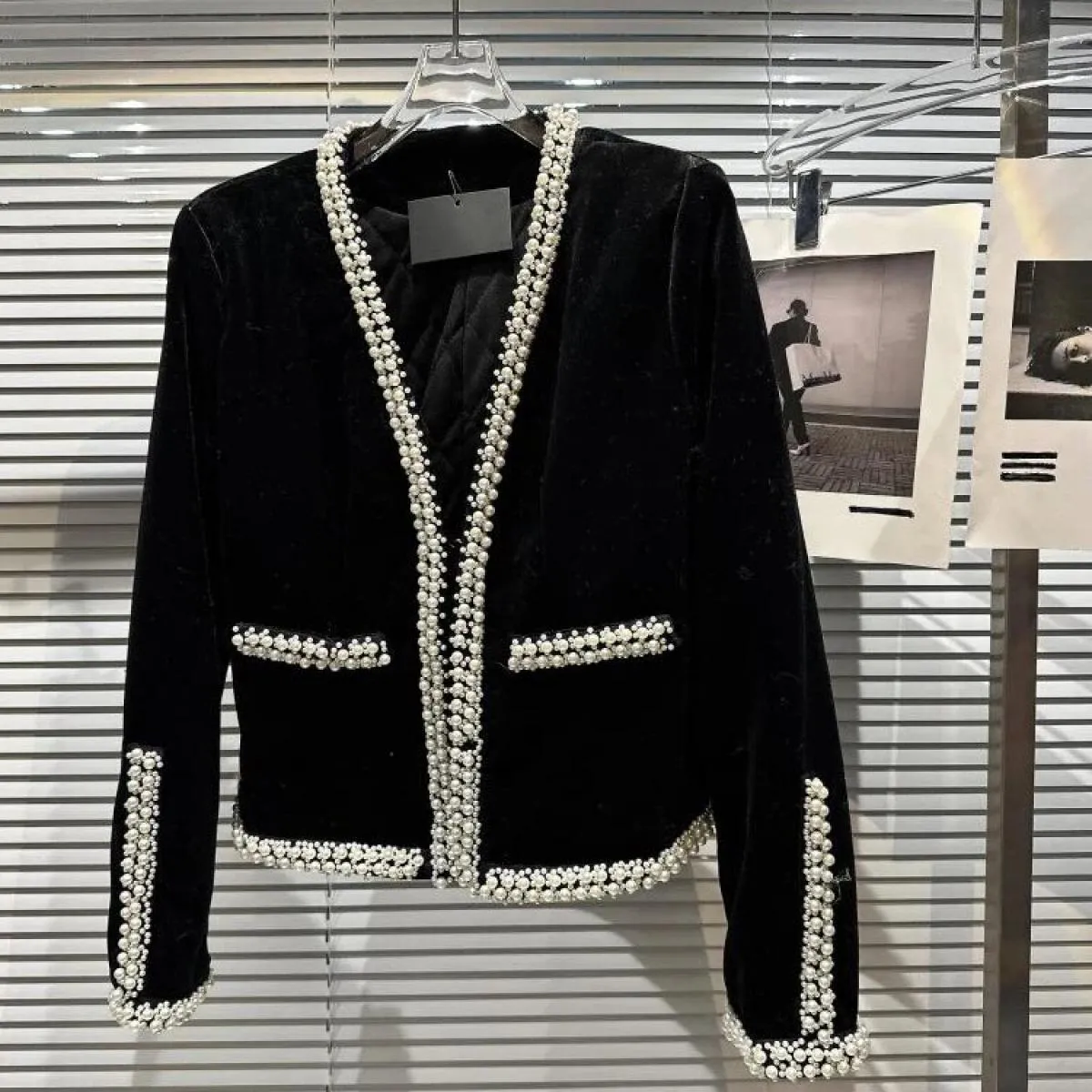 High Street 2022 Giacca alla moda del nuovo designer Giacca da donna in velluto con perline con perle